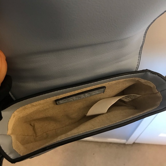 Blue Zara silver chain crossbody purse - Picture 3 of 3